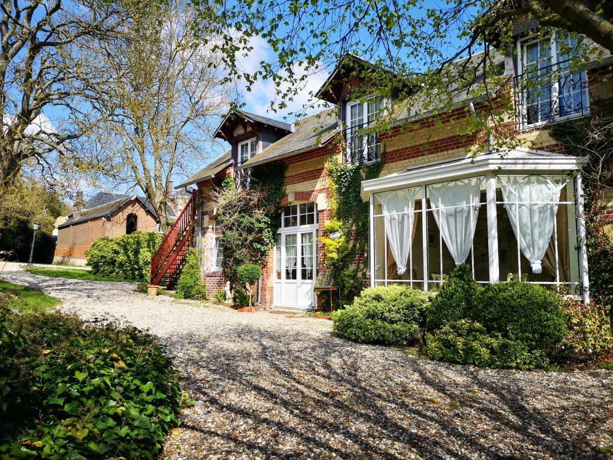 Le Domaine Des Pres Du Hom