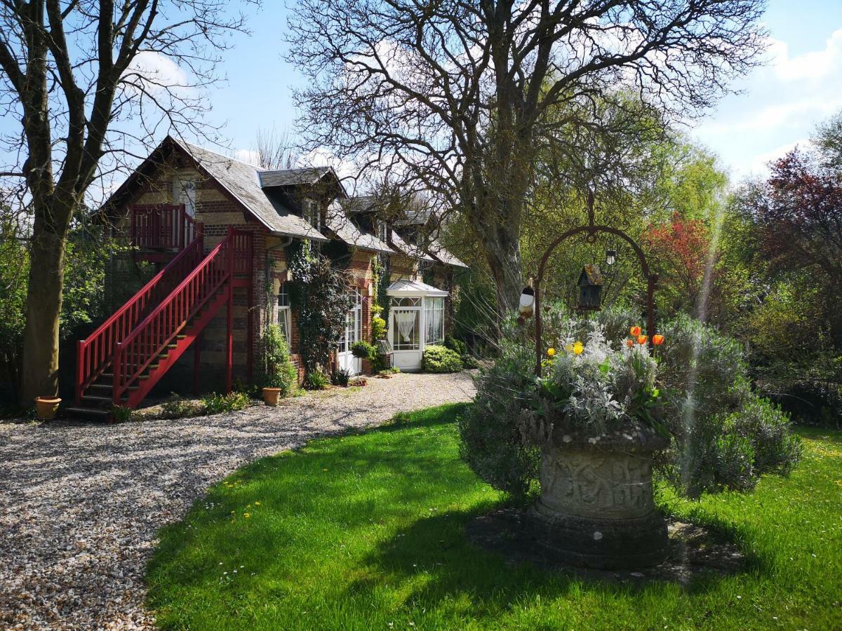 Le Domaine Des Pres Du Hom Bed & Breakfast Bézu-Saint-Éloi